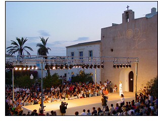 ADLIB, moda d'Eivissa i Formentera